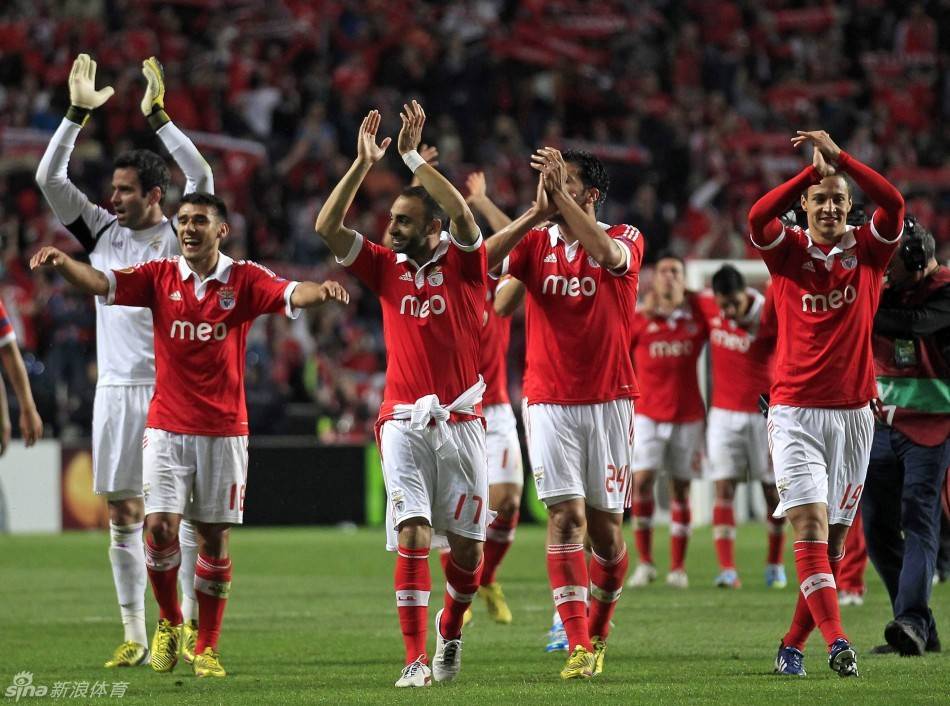 爱游戏-欧联转会期再迎强敌；本菲卡遗憾出局；主帅态度——媒体盛赞；更衣室氛围转暖的简单介绍